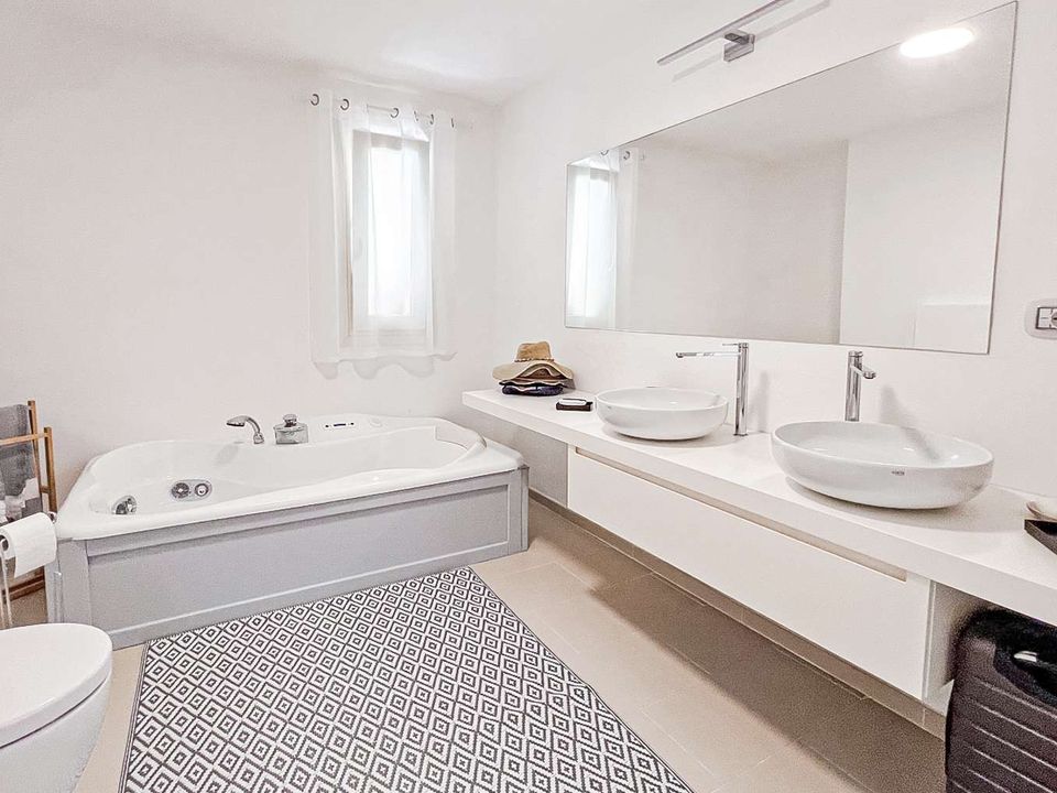 Villa i Trinita d'Agultu e Vignola, Sassari - bilde 1