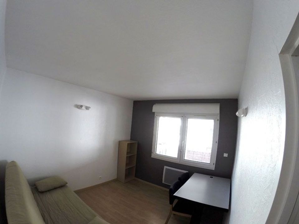 Studio in Grenoble, Isere - photo 2