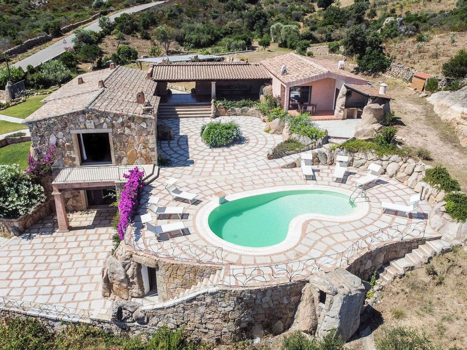 Villa i Arzachena, Sassari - foto 1