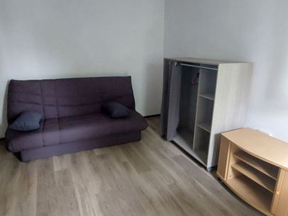 Studio in Pau, Pyrenees-Atlantiques - photo 4