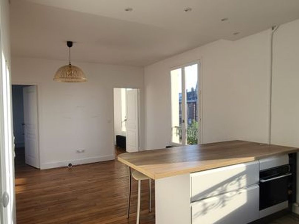 Apartment in Meudon, Hauts-de-Seine - photo 1