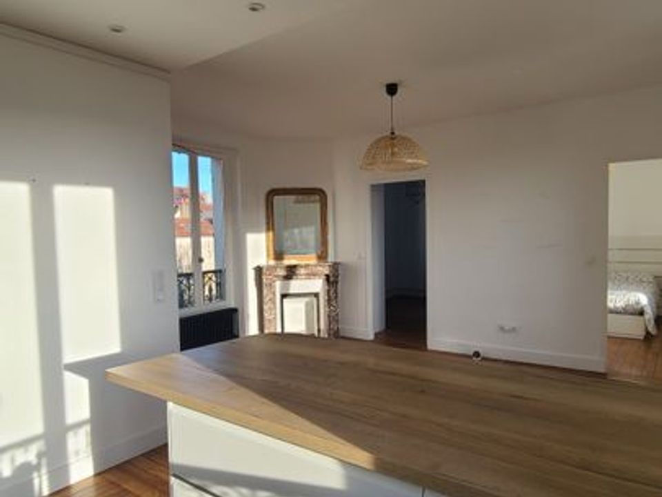 Apartment in Meudon, Hauts-de-Seine - photo 2