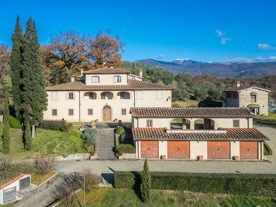 Villa i Castelfranco Piandisco, Arezzo - bilde 1