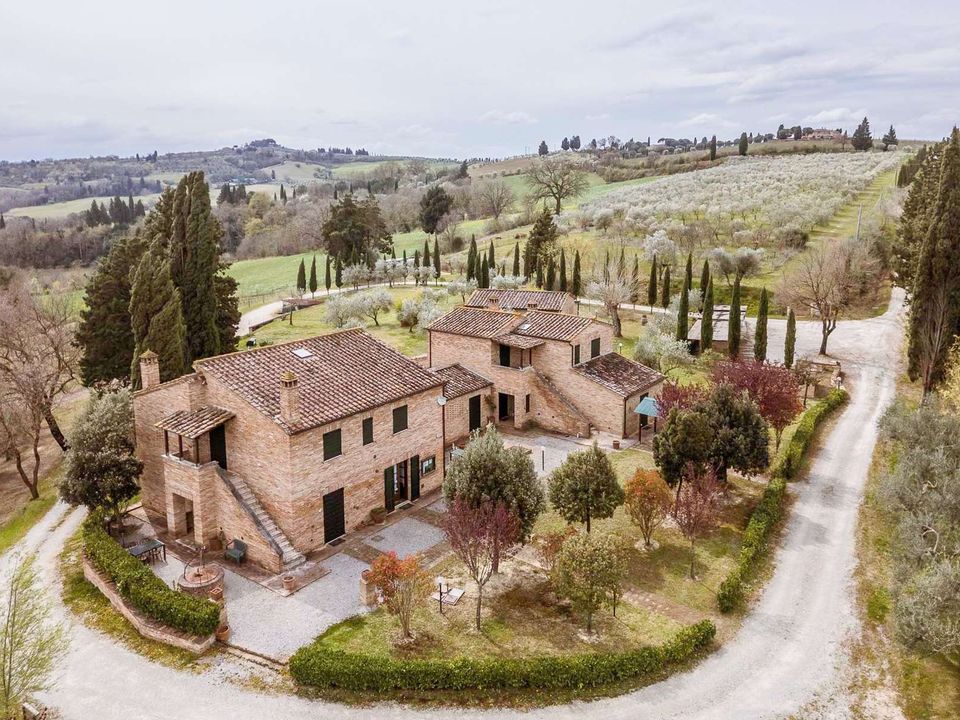 Masia a Asciano, Siena - foto 1