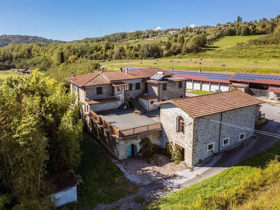Landejendom i Fivizzano, Massa and Carrara - foto 1
