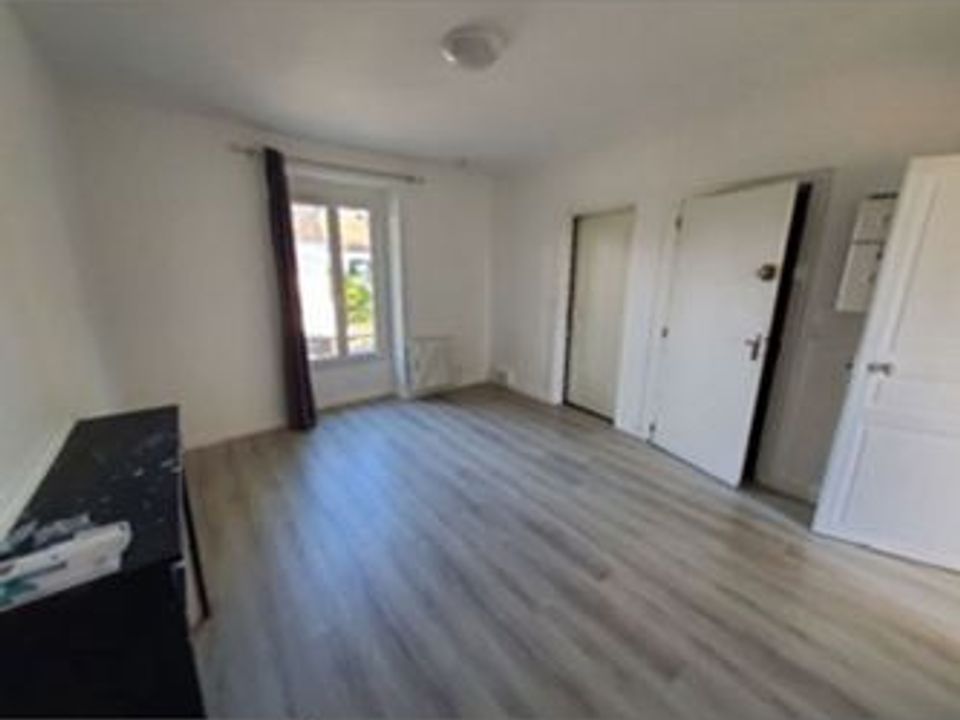 Studio in Marolles-en-Hurepoix, Essonne - photo 1