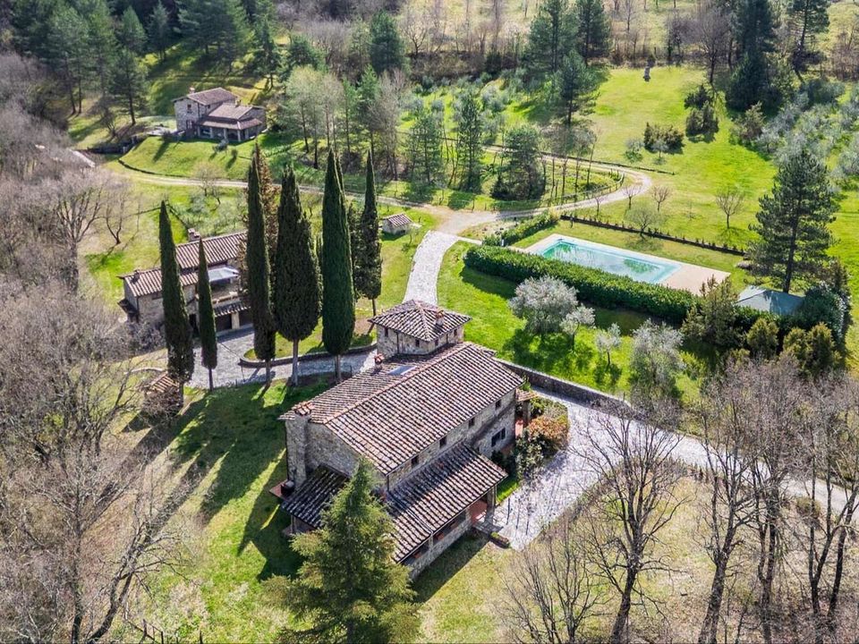 Farm hus i Chiusi della Verna, Arezzo - foto 1