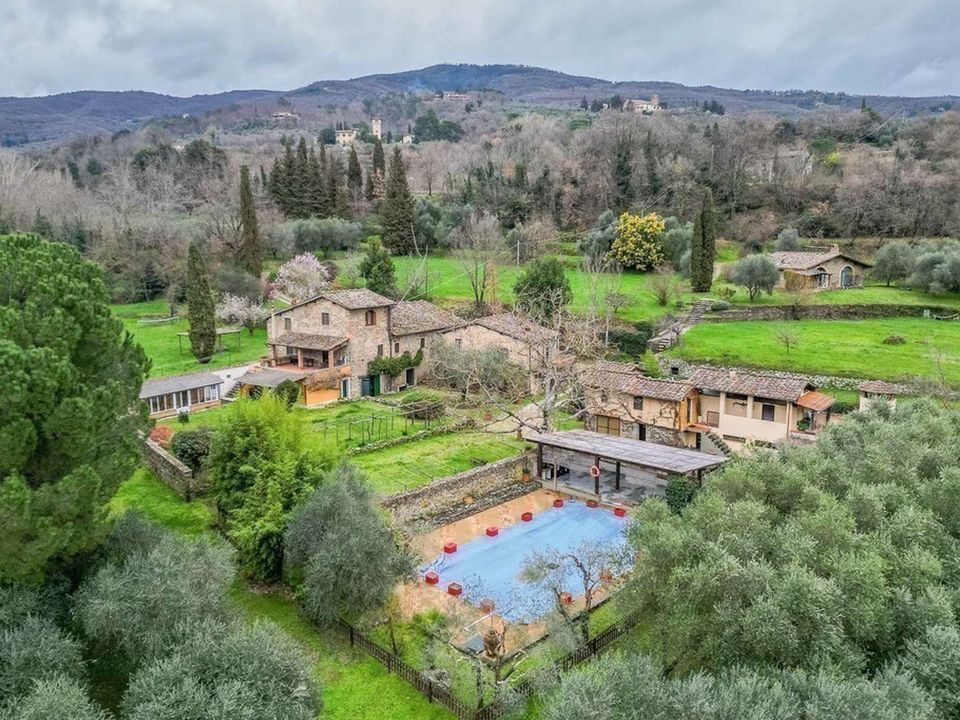 Landejendom i Terranuova Bracciolini, Arezzo - foto 1