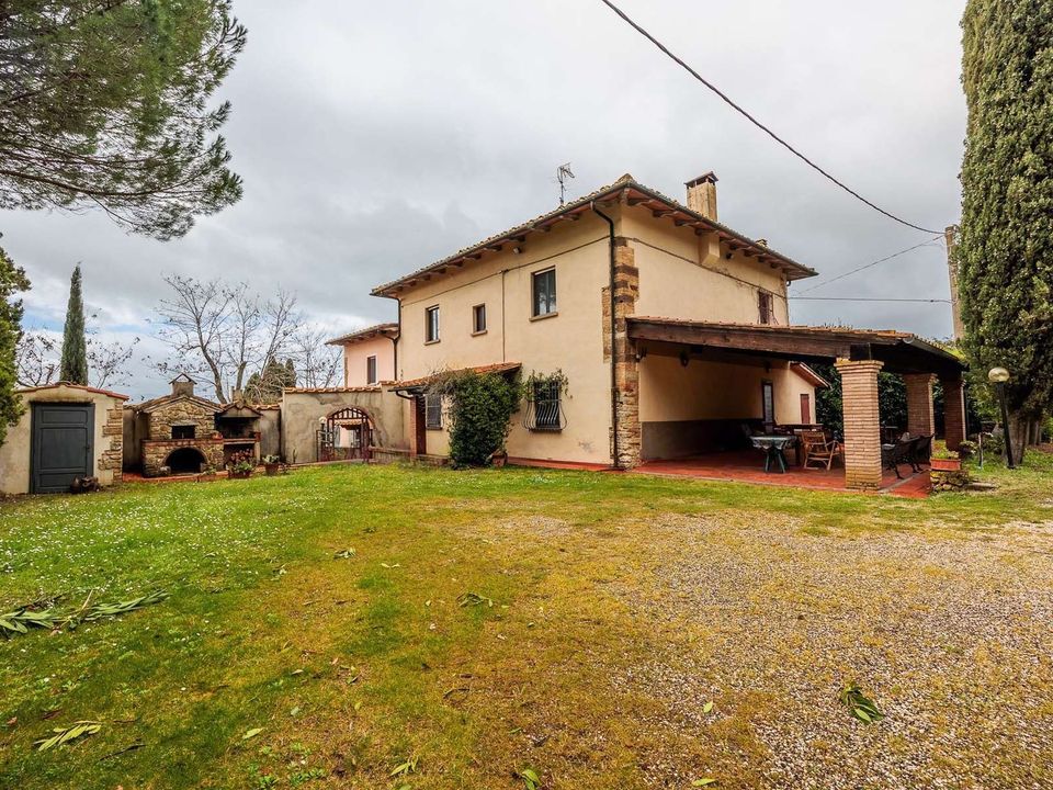 Casa de campo en Volterra, Pisa - foto 1