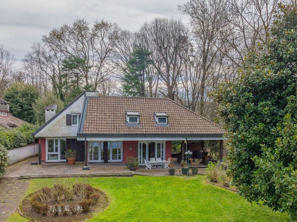 Villa in Ranco, Varese - foto 1