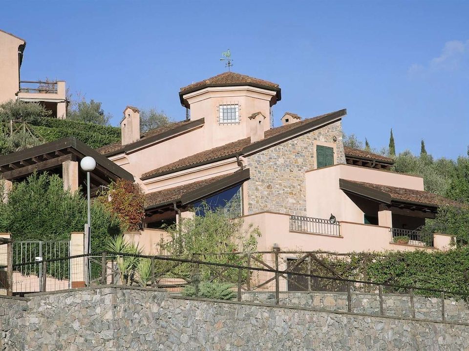 Villa in Garlenda, Savona - foto 1