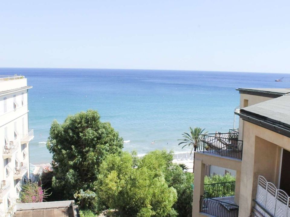 Lejlighed i Alassio, Savona - foto 3