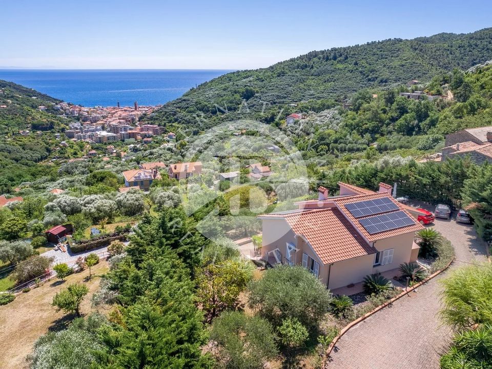 Villa in Noli, Savona - foto 1