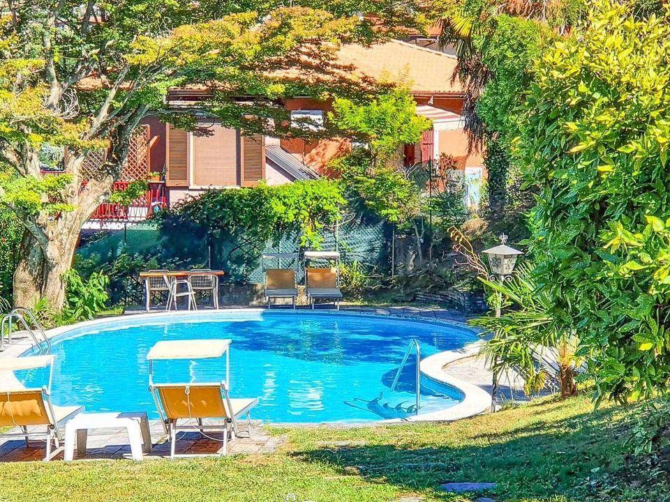 Villa i Porto Valtravaglia, Varese - foto 3