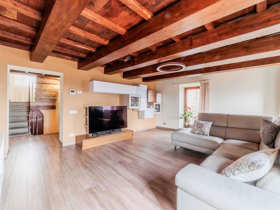Dorpshuis in Castelnuovo di Garfagnana, Lucca - foto 1
