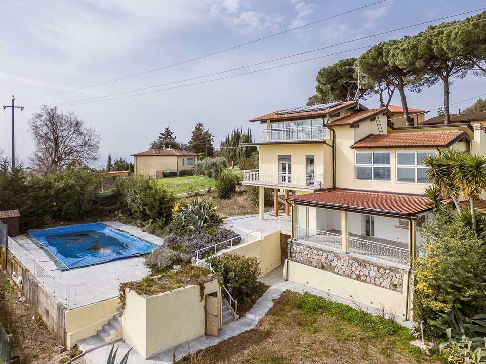 Villa en Massarosa, Lucca - foto 1