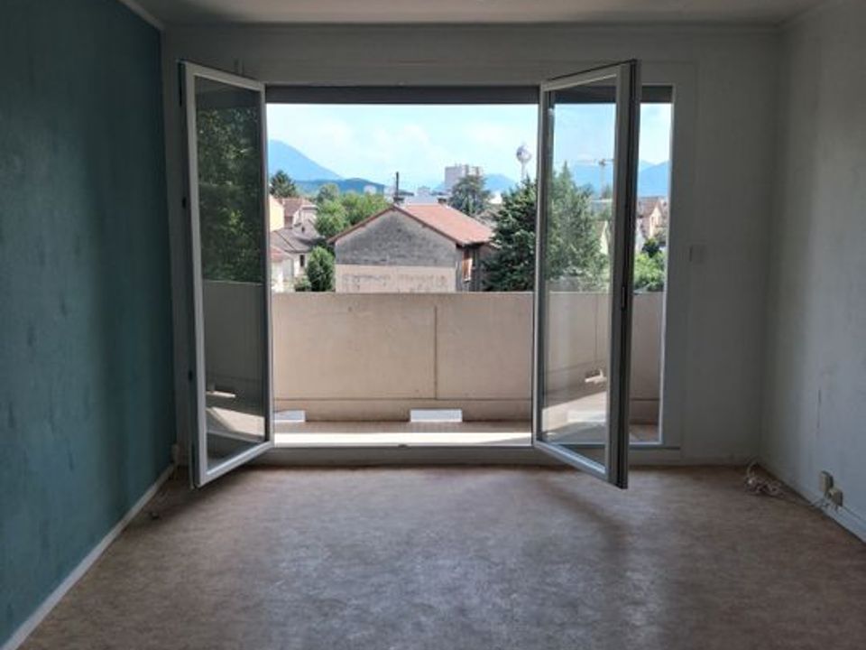 Apartment in Grenoble, Isere - photo 3