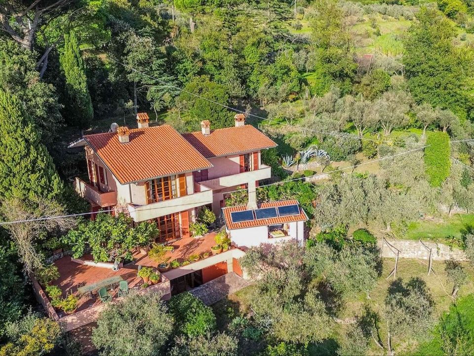 Villa i Fosdinovo, Massa and Carrara - bilde 1