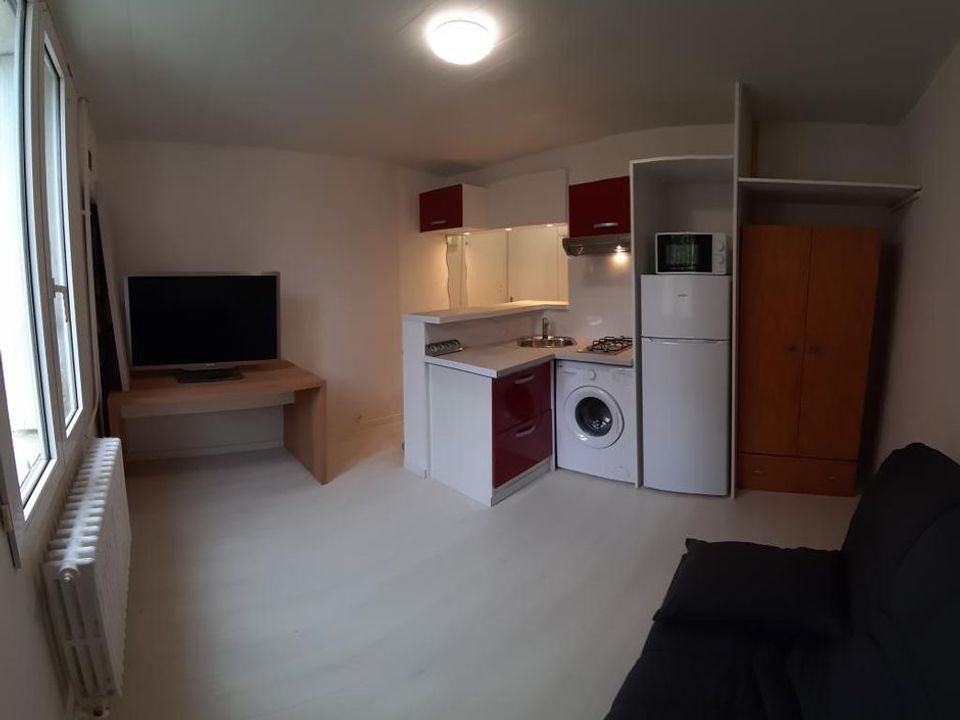 Studio in Cergy, Val-d'Oise - photo 1