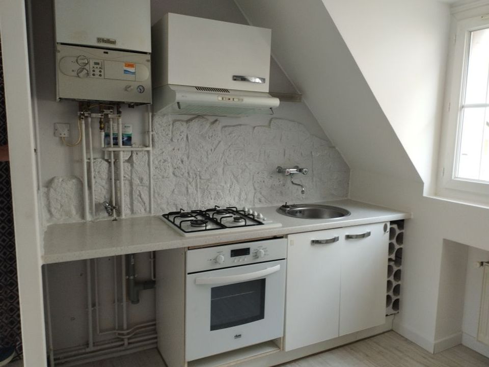 Apartment in Le Creusot, Saone-et-Loire - photo 3
