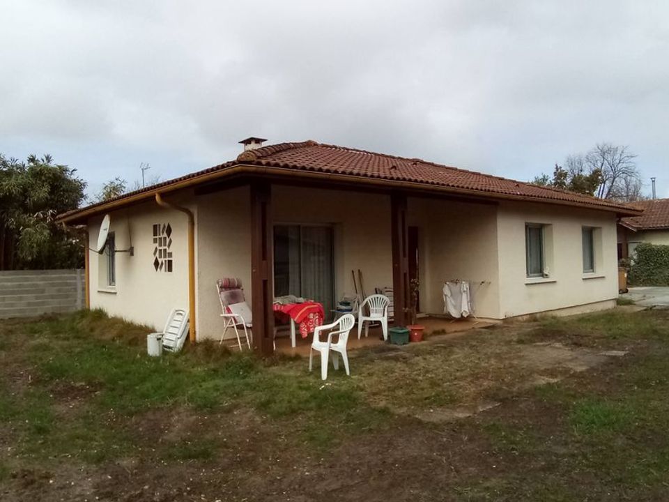 Villa in La Teste-de-Buch, Gironde - photo 1