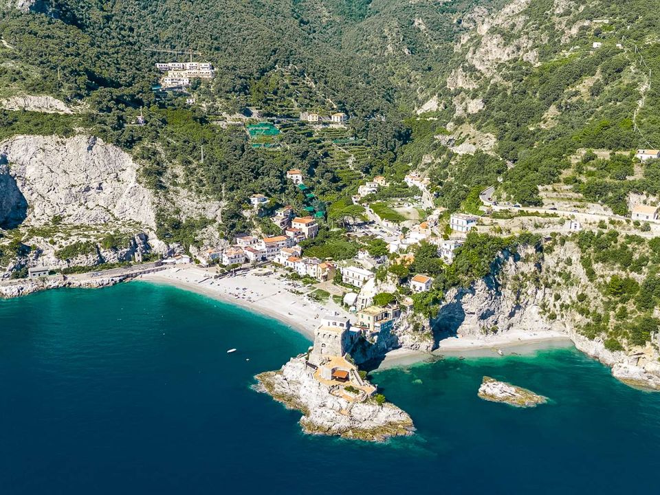 Propiedad comercial en Maiori, Salerno - foto 4