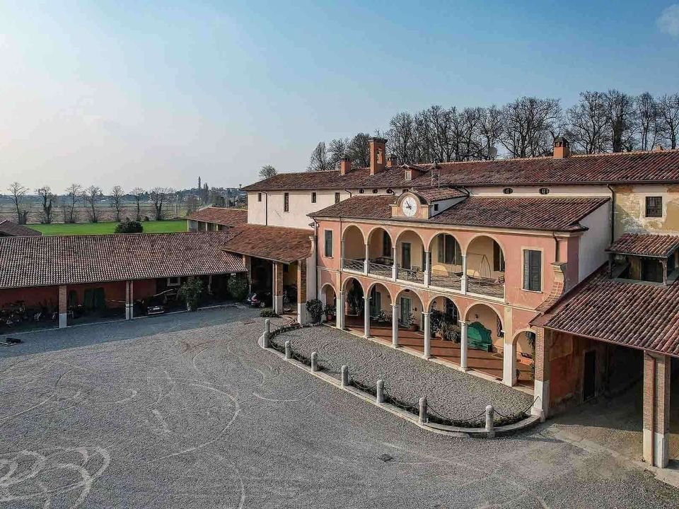 Masia a Capriano del Colle, Brescia - foto 1