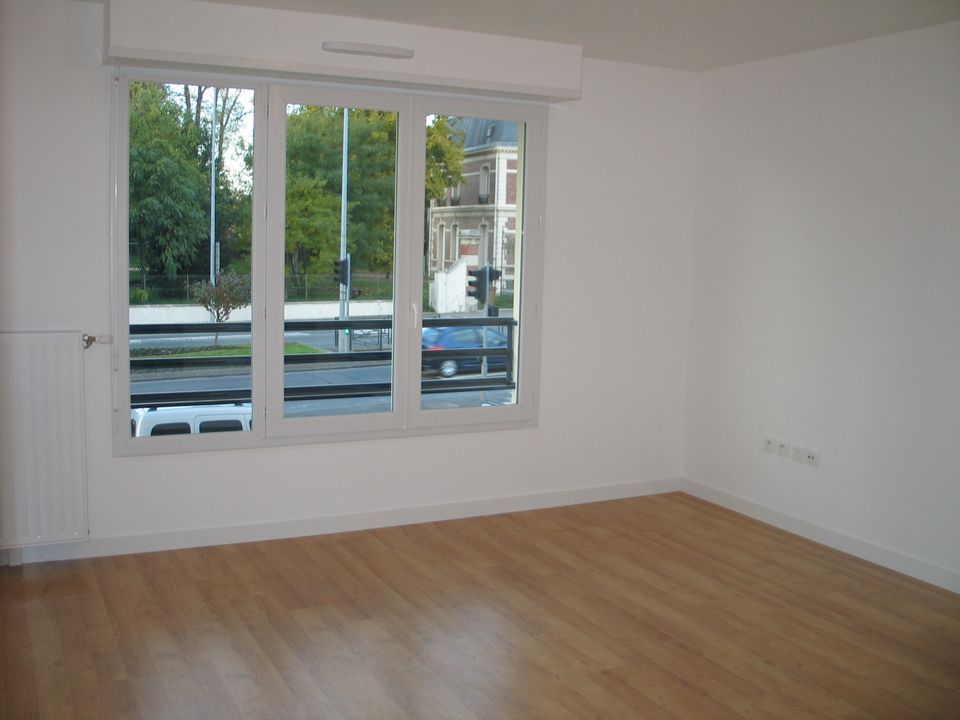 Lejlighed i Neuilly-sur-Marne, Seine-Saint-Denis - foto 2
