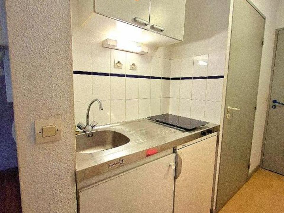 Apartment in Pau, Pyrenees-Atlantiques - photo 2