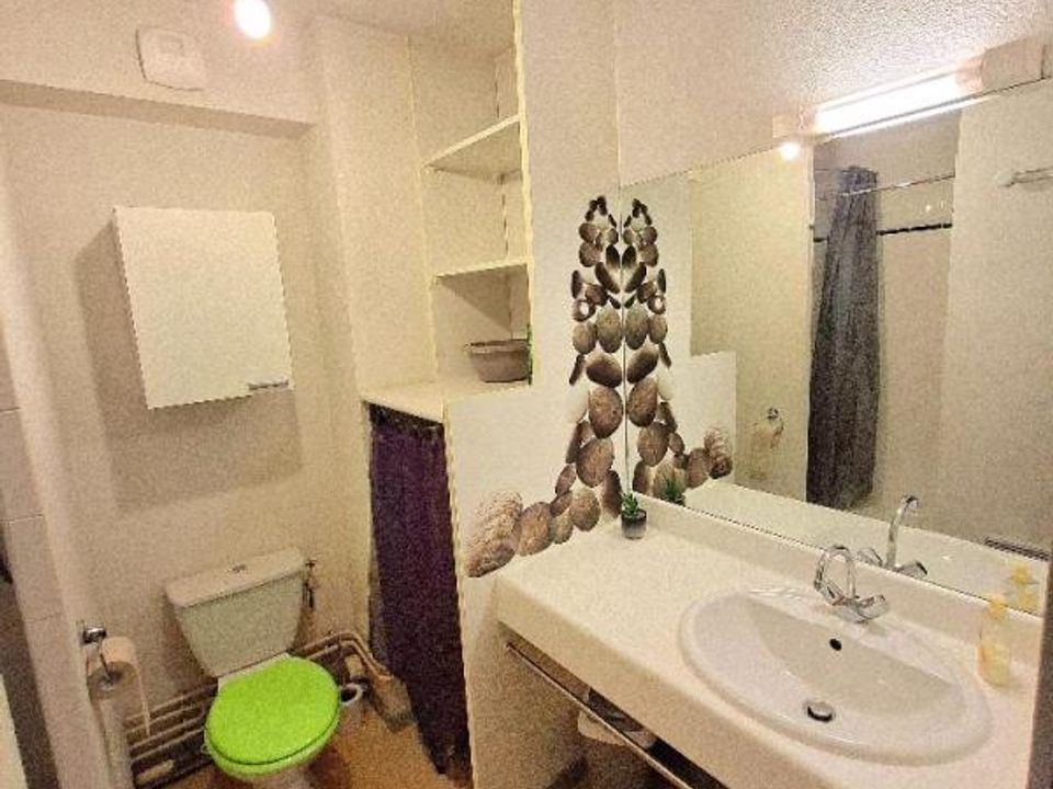 Apartment in Pau, Pyrenees-Atlantiques - photo 3