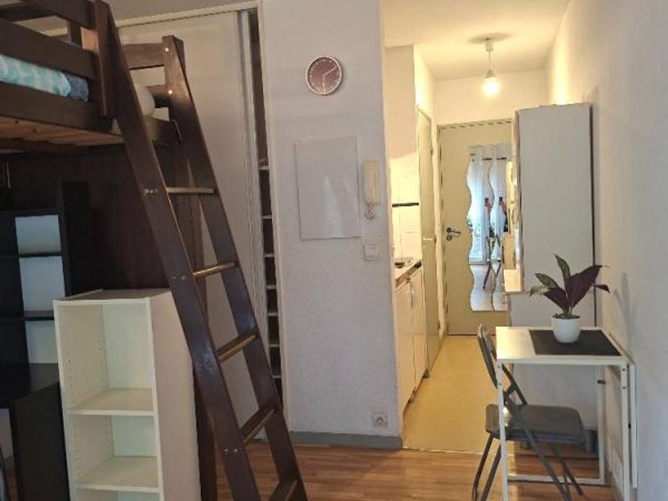 Apartment in Pau, Pyrenees-Atlantiques - photo 4