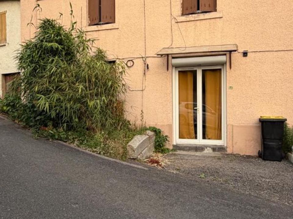 Dúplex a Renaison, Loire - foto 1
