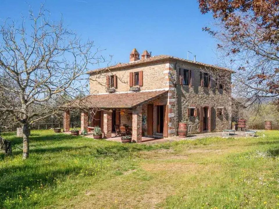 Gårdshus i Bucine, Arezzo - bilde 1