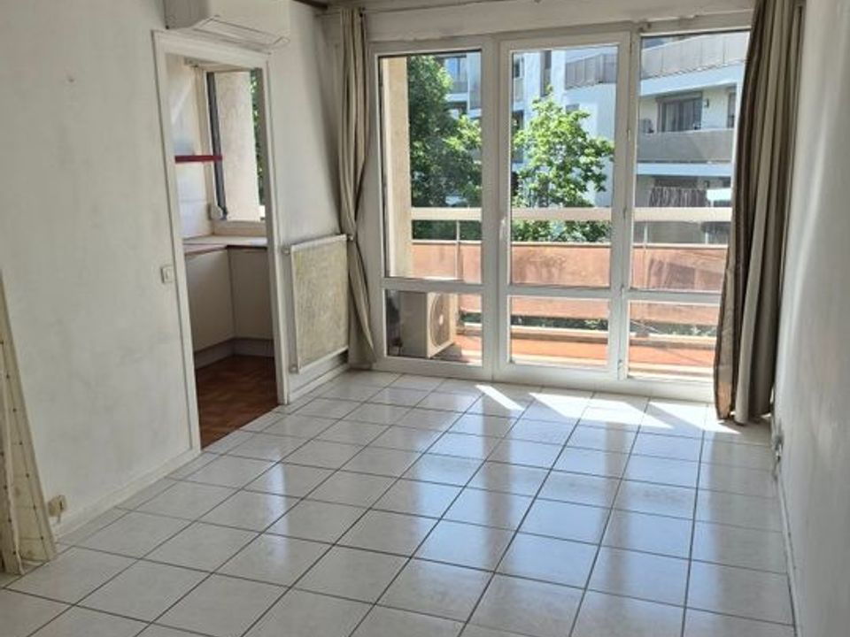Studio i Bron, Rhone - foto 1