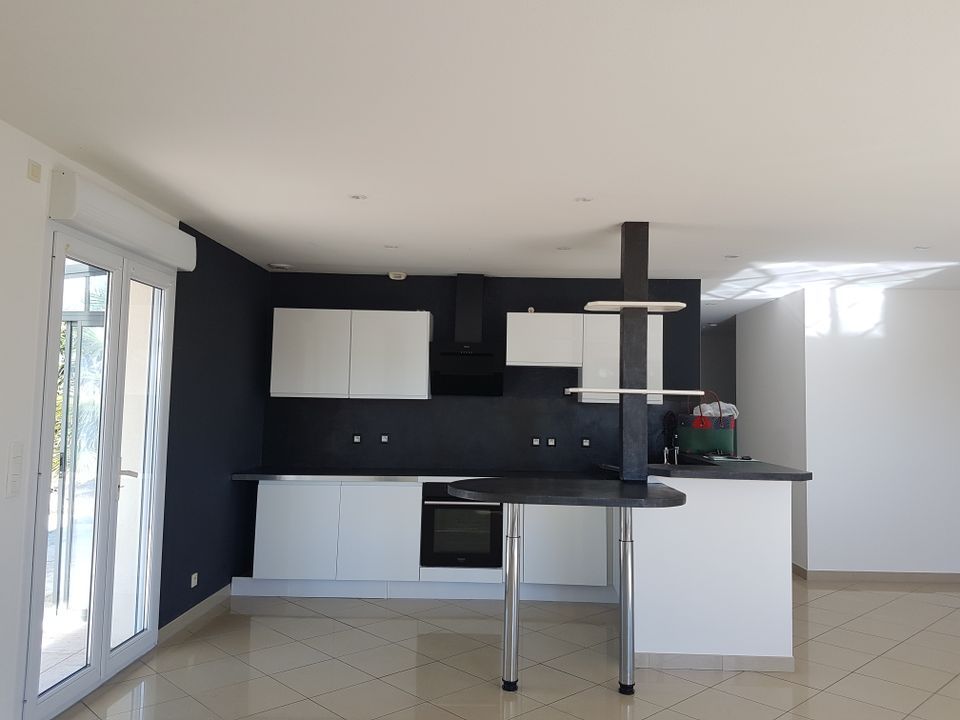 Villa in Foissiat, Ain - photo 4