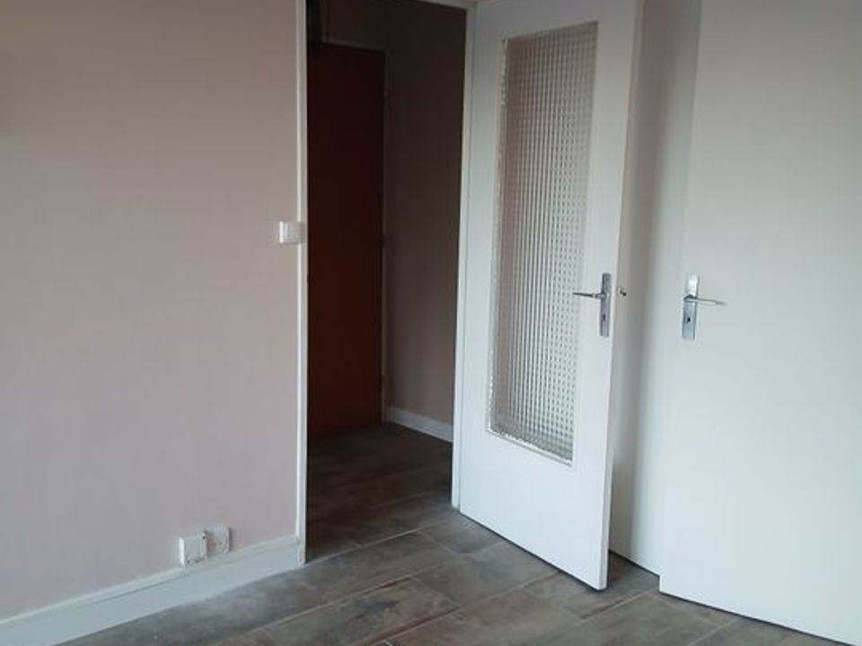 Lejlighed i Épinay-sur-Seine, Seine-Saint-Denis - foto 3