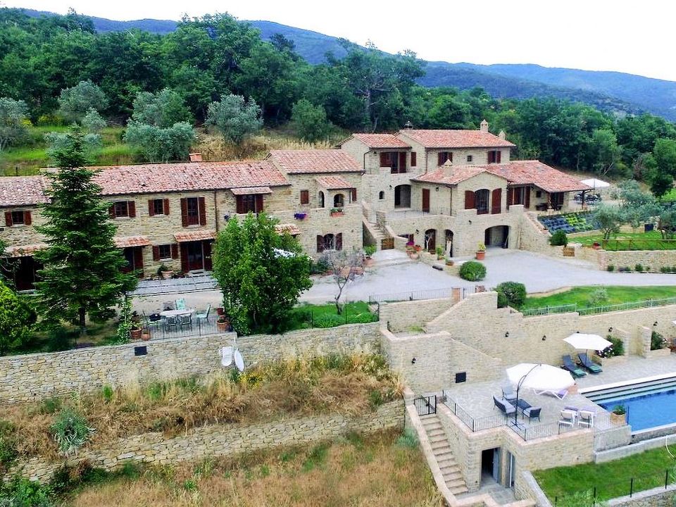 Villa em Cortona, Arezzo - foto 1