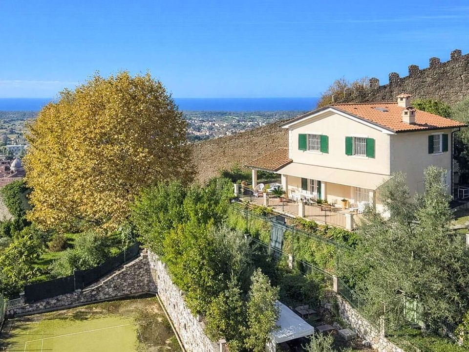 Villa i Pietrasanta, Lucca - foto 1