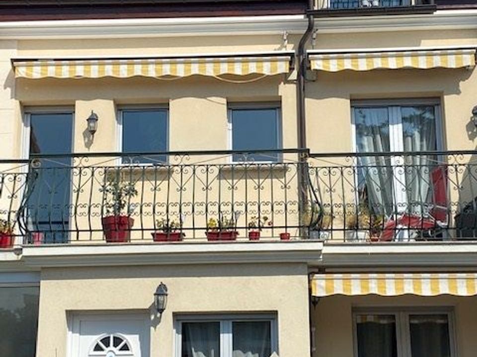Villa a Suresnes, Hauts-de-Seine - foto 1