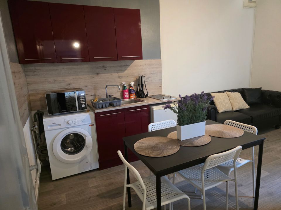 Apartment in Reims, Marne - photo 2