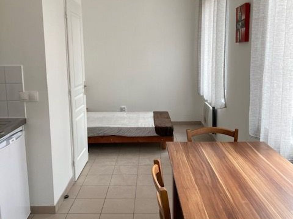 Estudi a Saint-Quentin, Aisne - foto 1