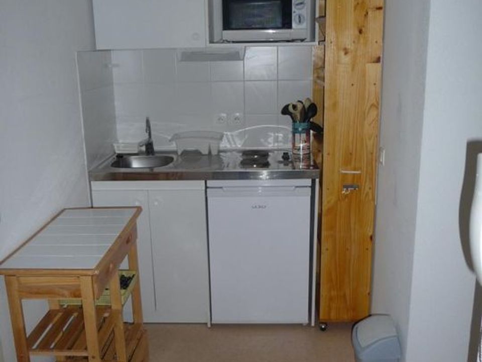 Studio in Grenoble, Isere - photo 3