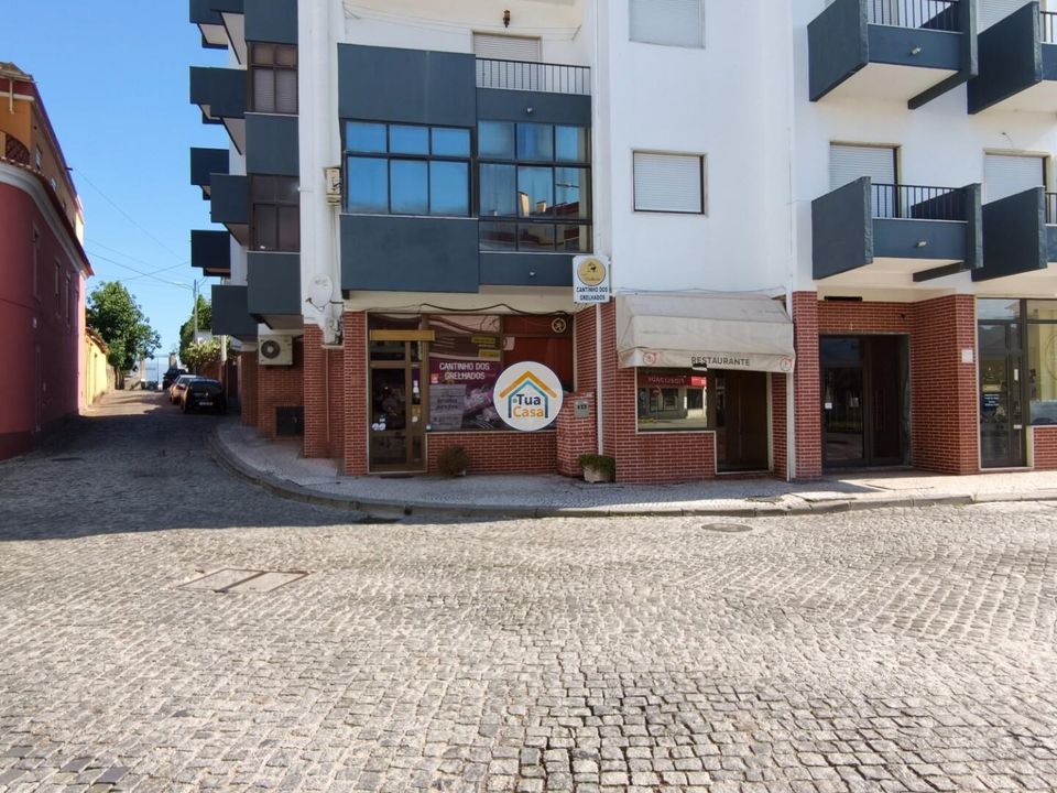 Erhvervsejendom i Fundao, Castelo Branco - foto 1