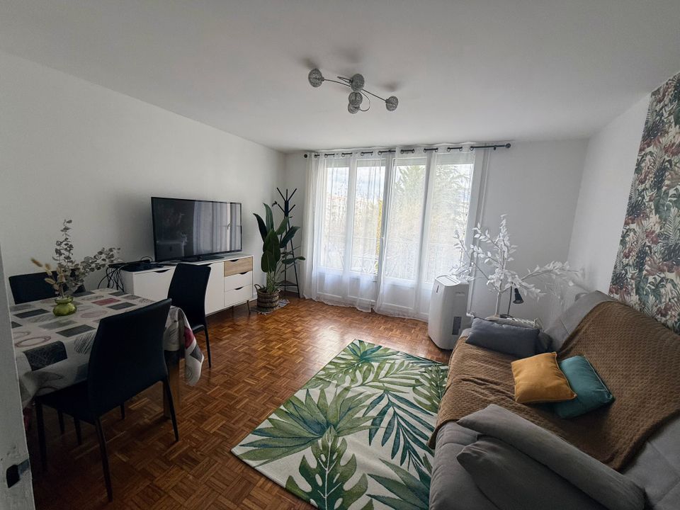 Apartment in Seyssinet-Pariset, Isere - photo 5