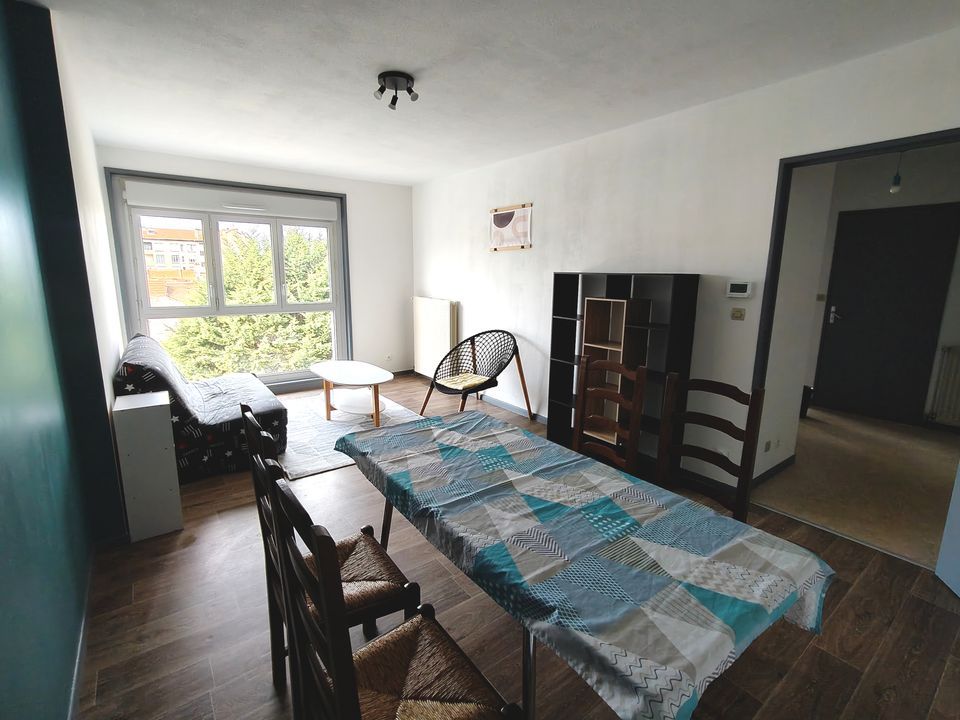 Apartment in Roanne, Loire - photo 1