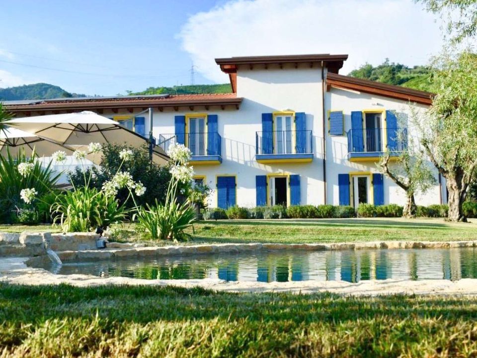 Villa in Massa, Massa and Carrara - foto 1