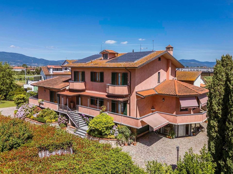 Villa a Quarrata, Pistoia - foto 1