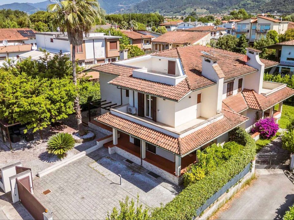 Villa i Montignoso, Massa and Carrara - bilde 1