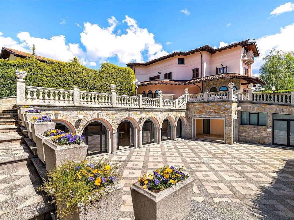 Villa i Verbania, Verbano Cusio Ossola - bilde 1