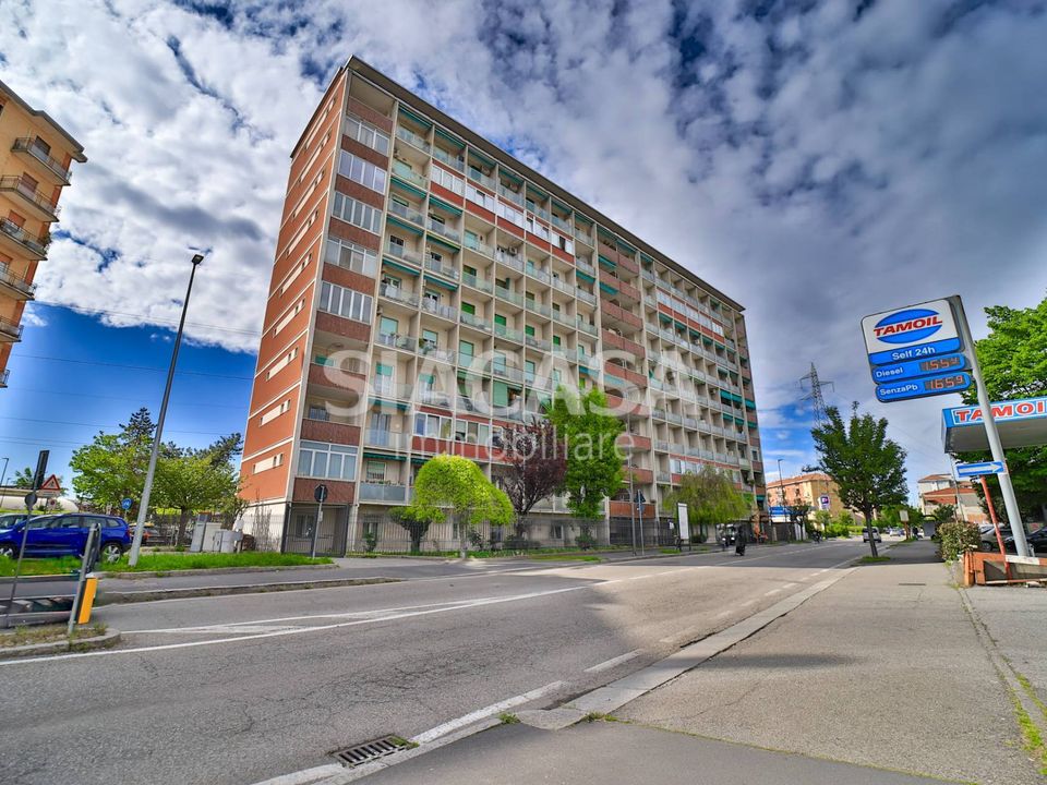 Erhvervsejendom i Cologno Monzese, Milan - foto 1
